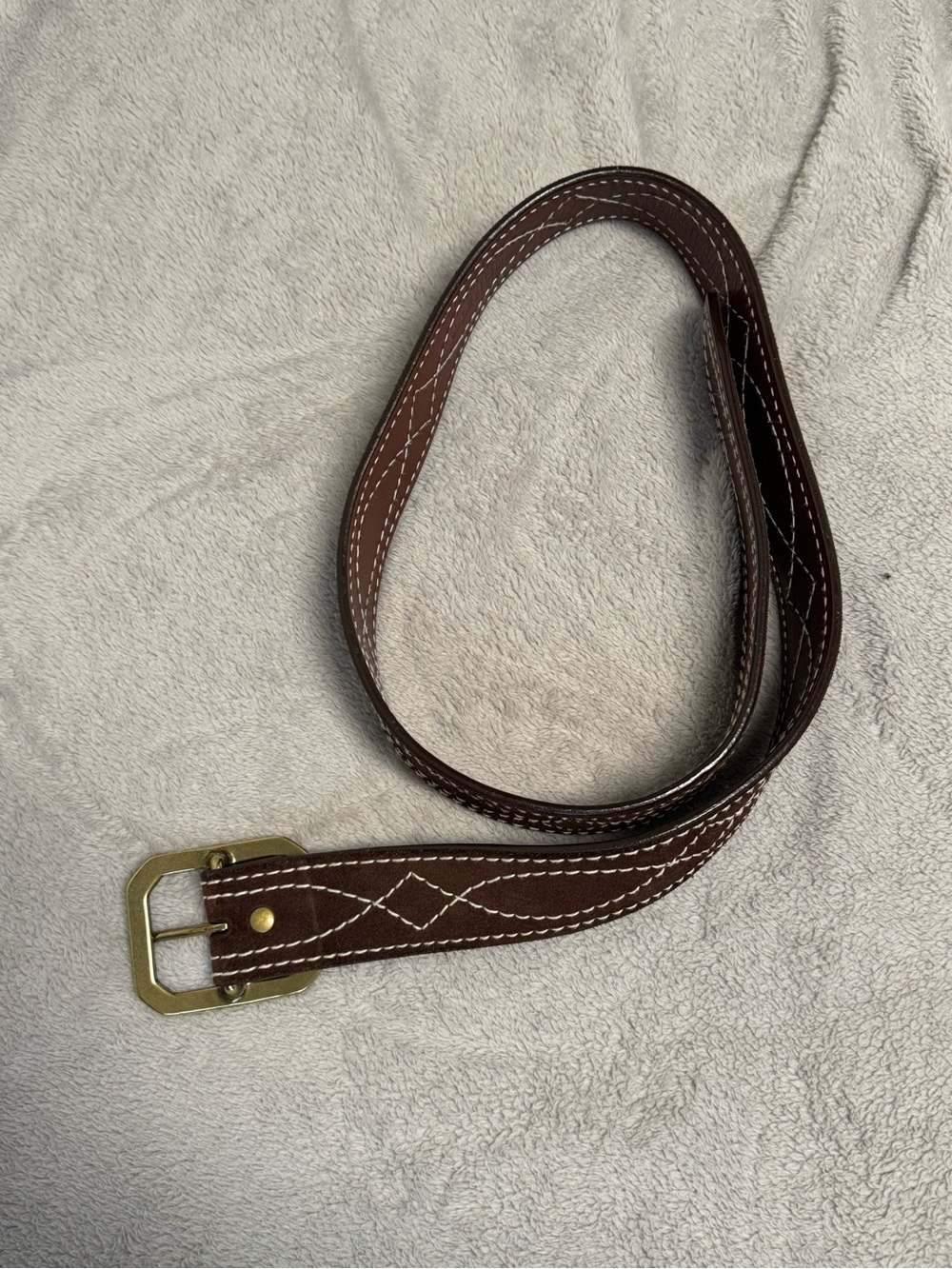 Women’s Brown Leather Belt with Contrasting Stitching